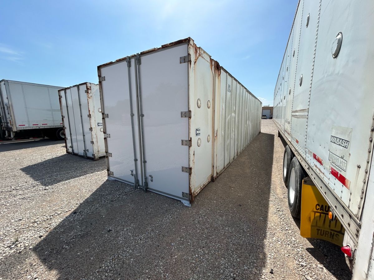 SHIPPING-CONTAINER-603504-2.jpg	