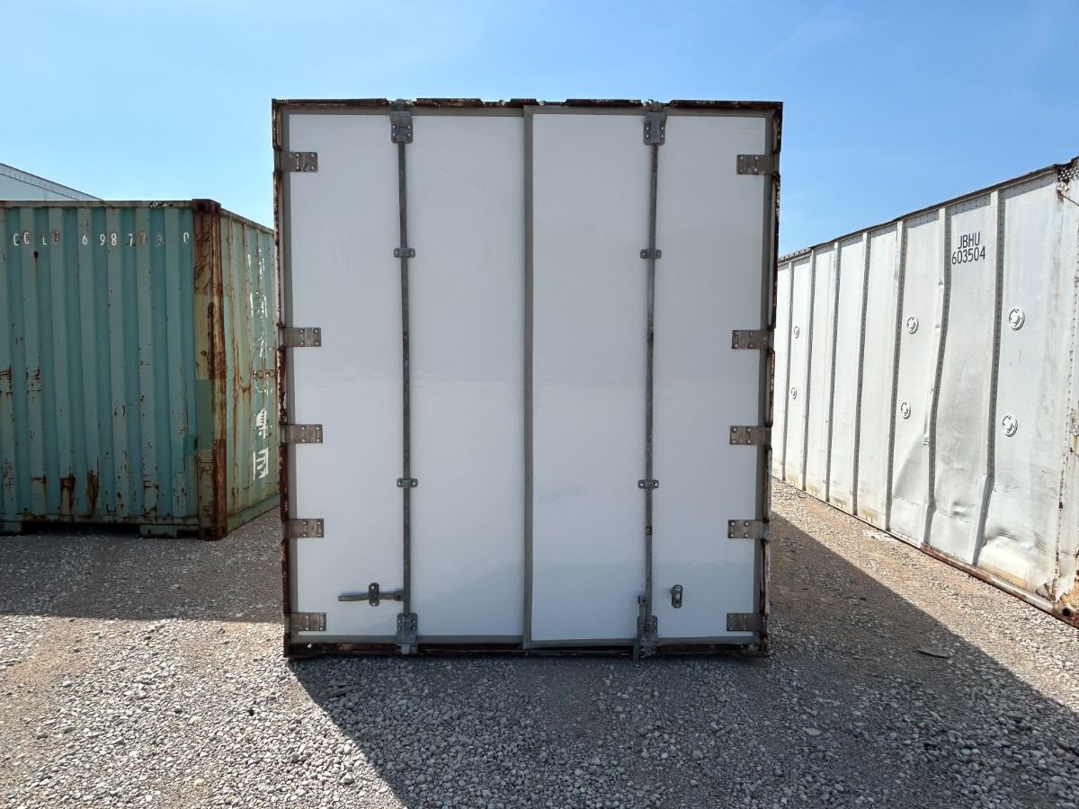 SHIPPING-CONTAINER-604797-1.jpg	