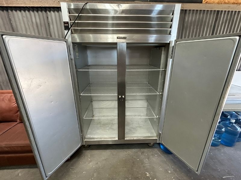 STAINLESS_FRIDGE_2.jpg